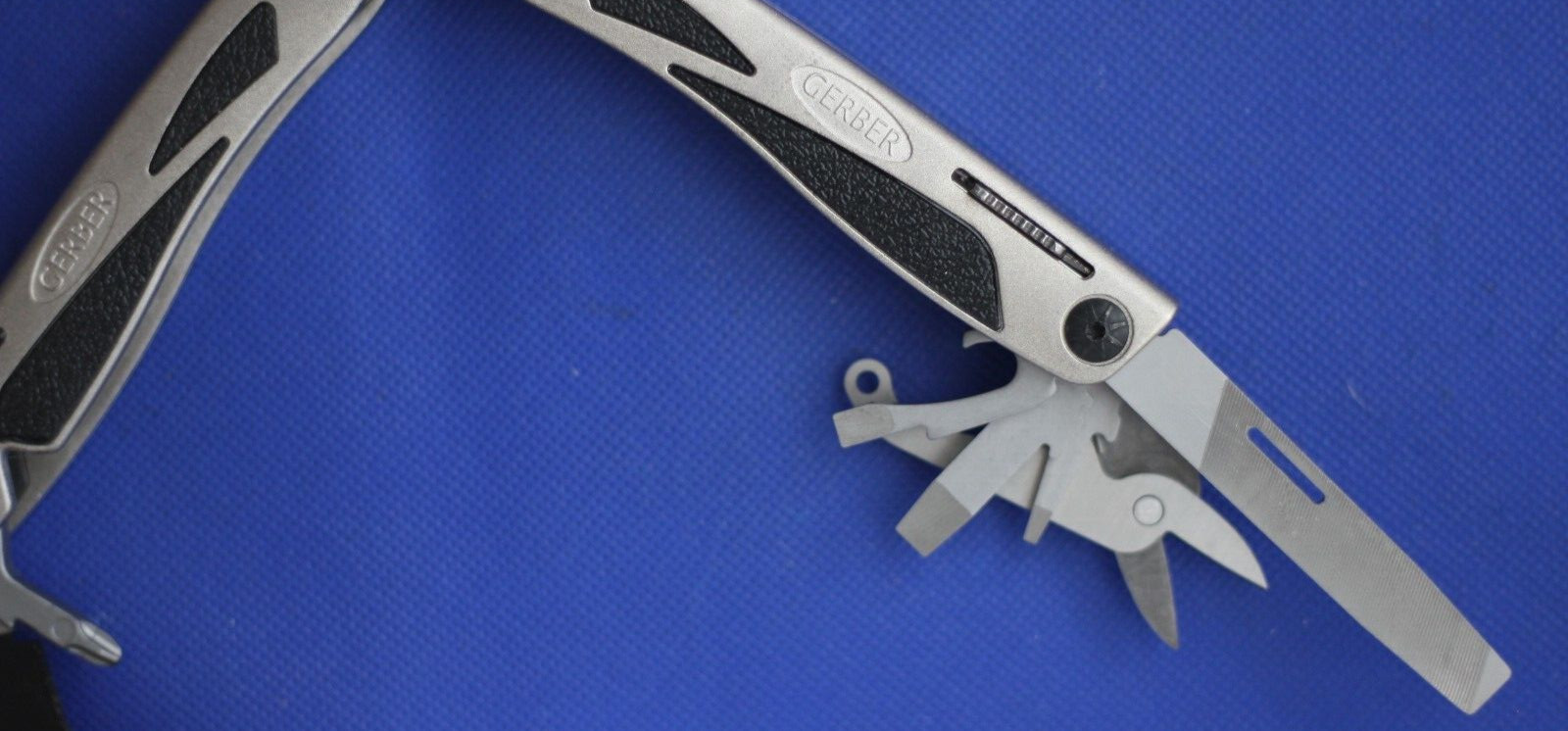 Gerber MP800 Legend Multi Tool Scissors Knife RemGrit, MP800, NOS