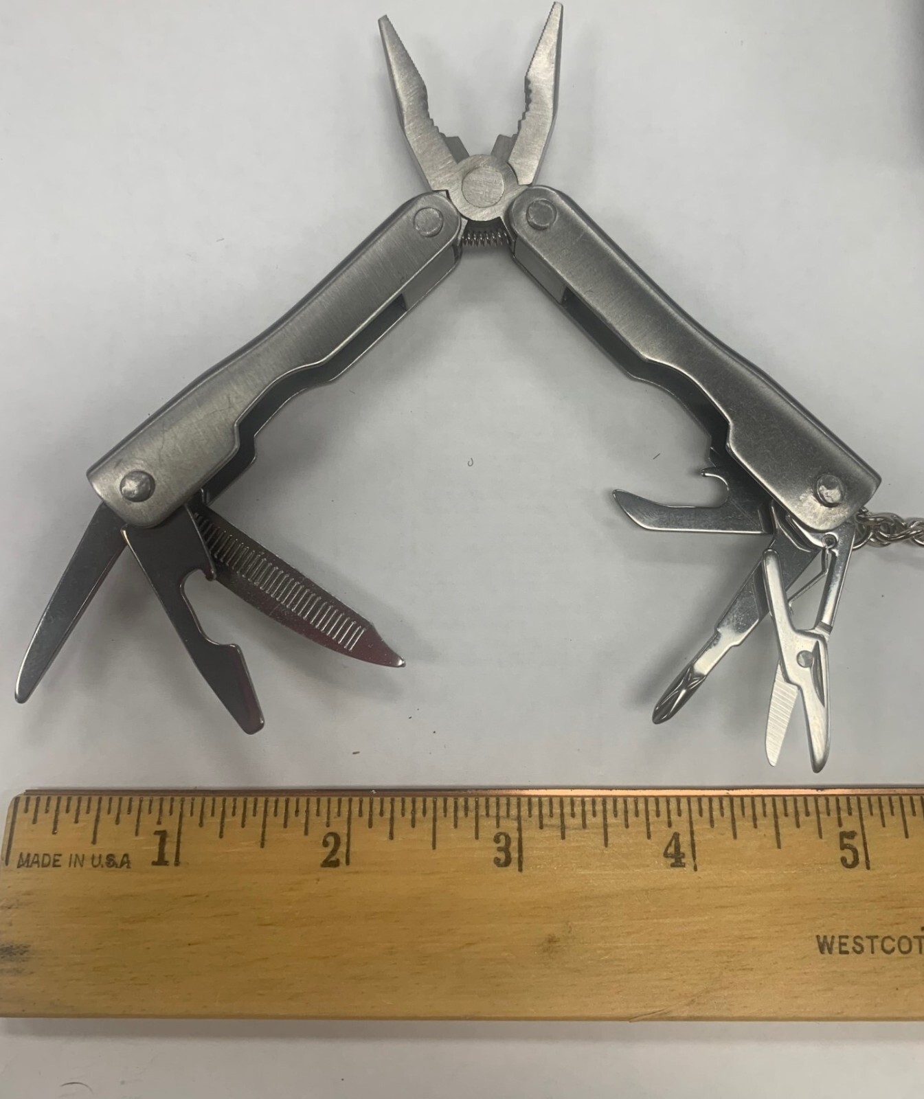 Multi Tool 7 in 1 Mini Multi Tool NEW with Case