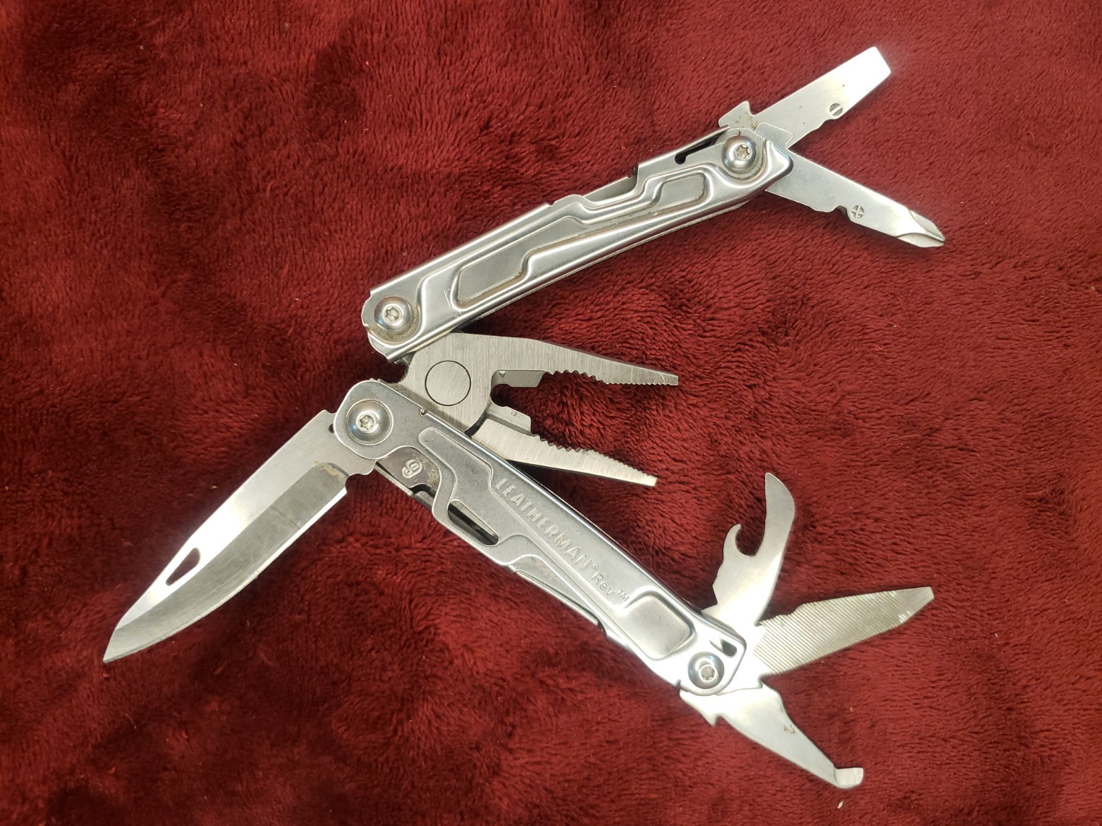 🔪 Leatherman Rev Multi Tool Knife Pliers