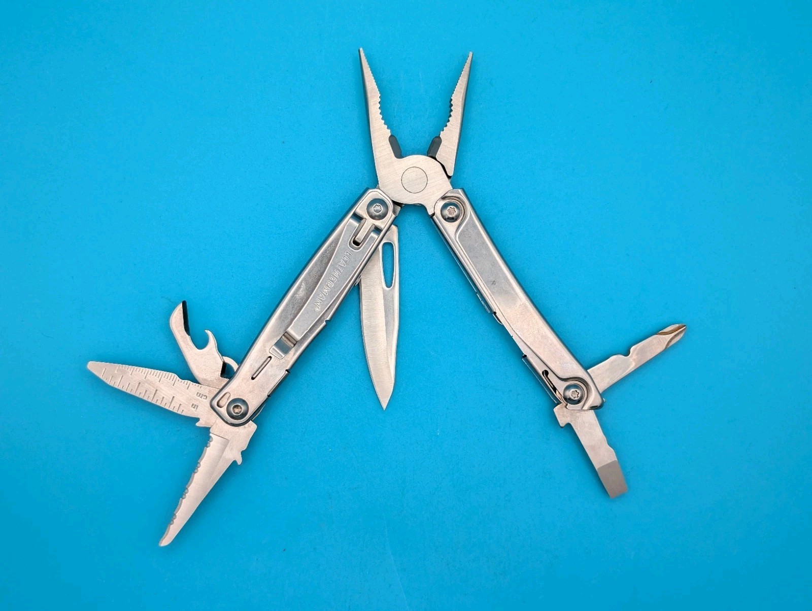 Leatherman Bolster 13 Tool Stainless Steel Multi-Tool!