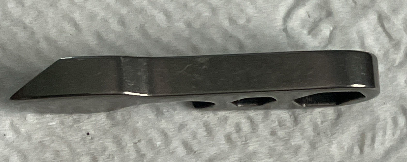 Claw 2.0 Multitool by Malboro & Kane – 40mm Grade 5 Titanium