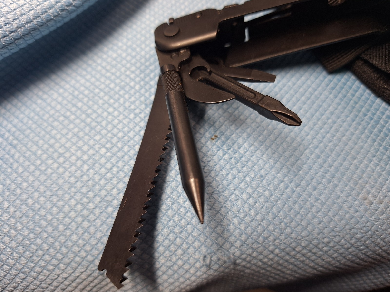 1 Leatherman BLK SUPERTOOL 300 Multi Tool Camping EXCELLENT LOC C13