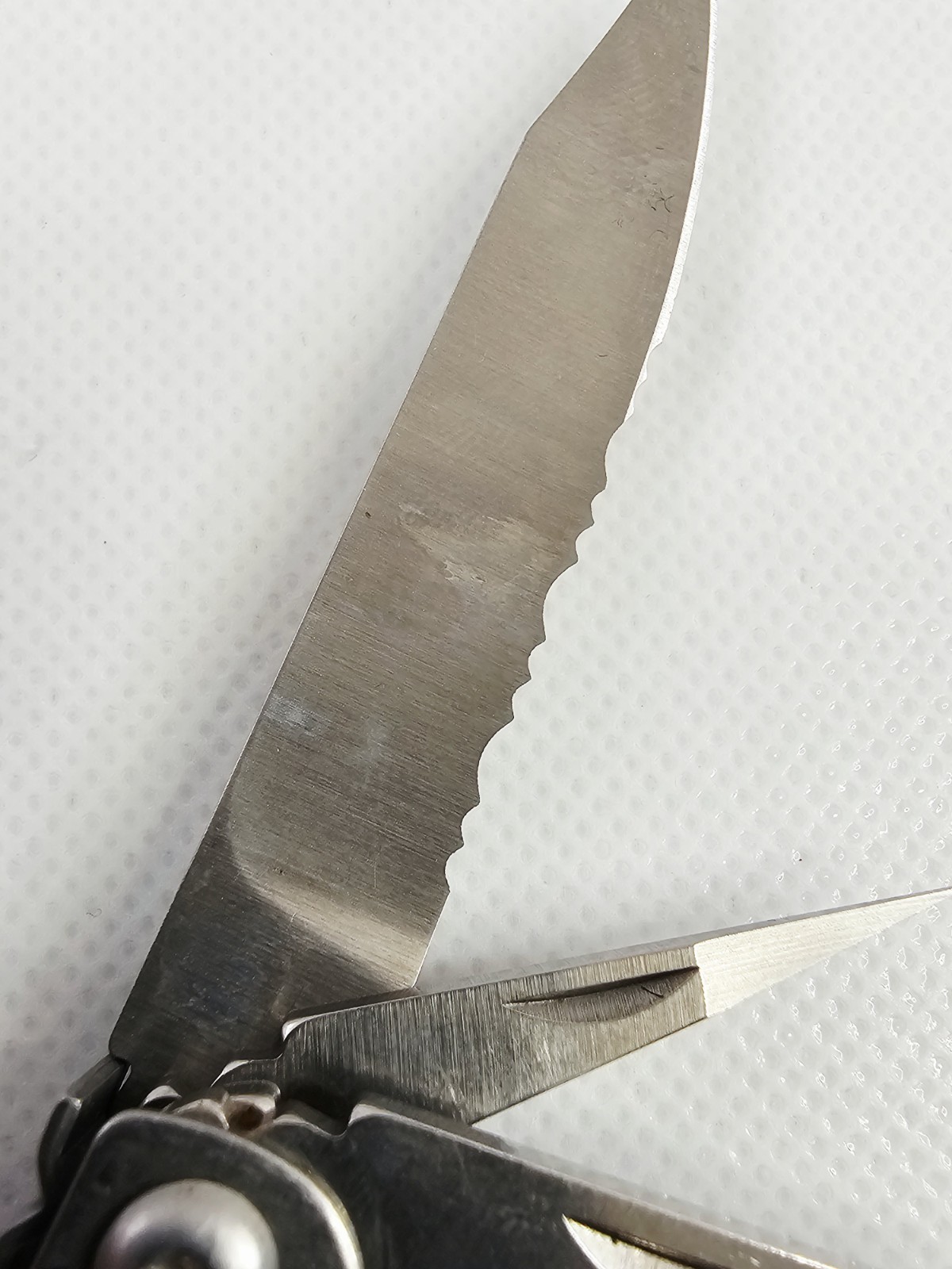 CRESCENT TOOLZALL USA ELECTRICIAN’S MULTI-TOOL w/ NYLON SHEATH