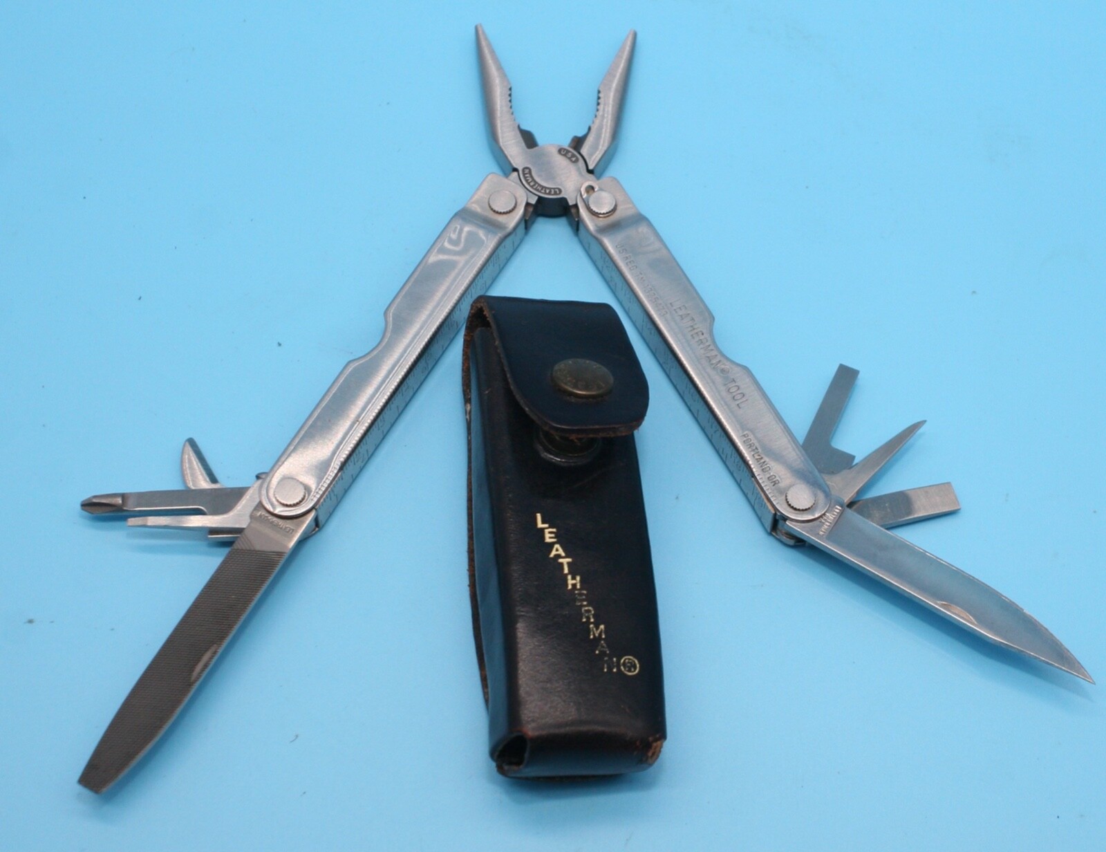 Vintage Leatherman Multi Tool Portland OR Leather Sheath USA Made 1325473 MINT!