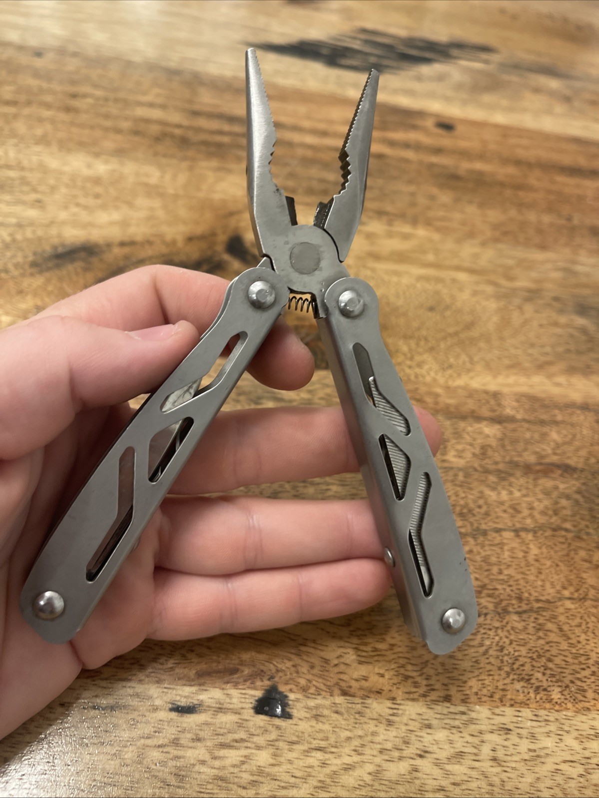 Leatherman Wingman Stainless Steel Multi Tool with Pocket Clip