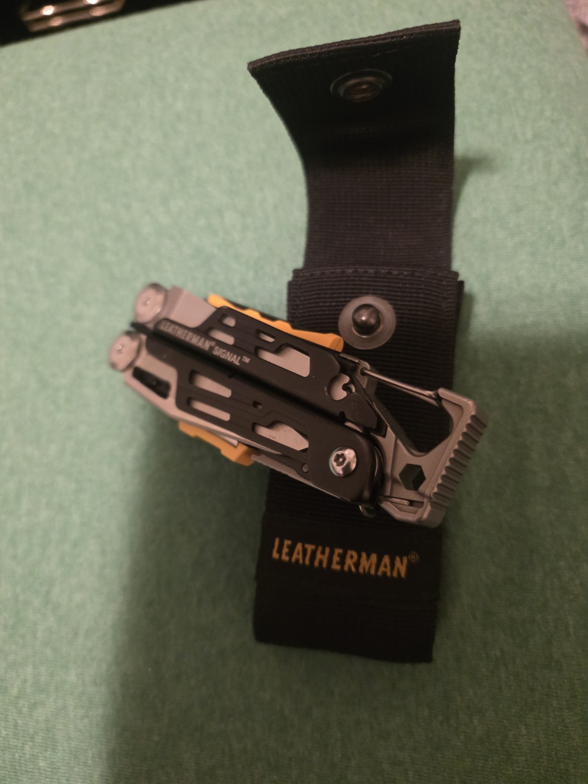 Leatherman Signal 19-in-1 Multi-Tool Stainless Steel