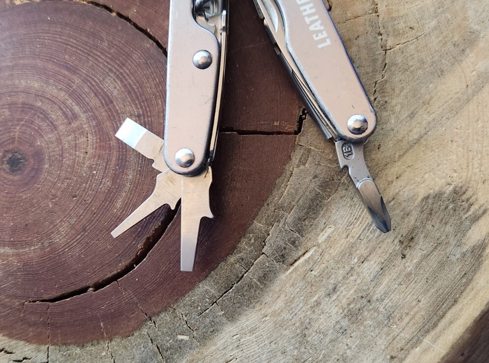 Leatherman Juice CS4 Storm Grey – Pliers Blade Corkscrew – Great Condition – T14