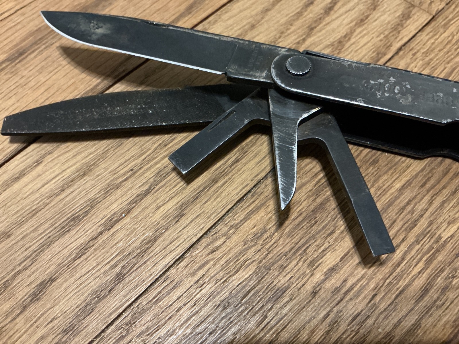 Leatherman Super Tool black oxide with leather sheath, USA made, original