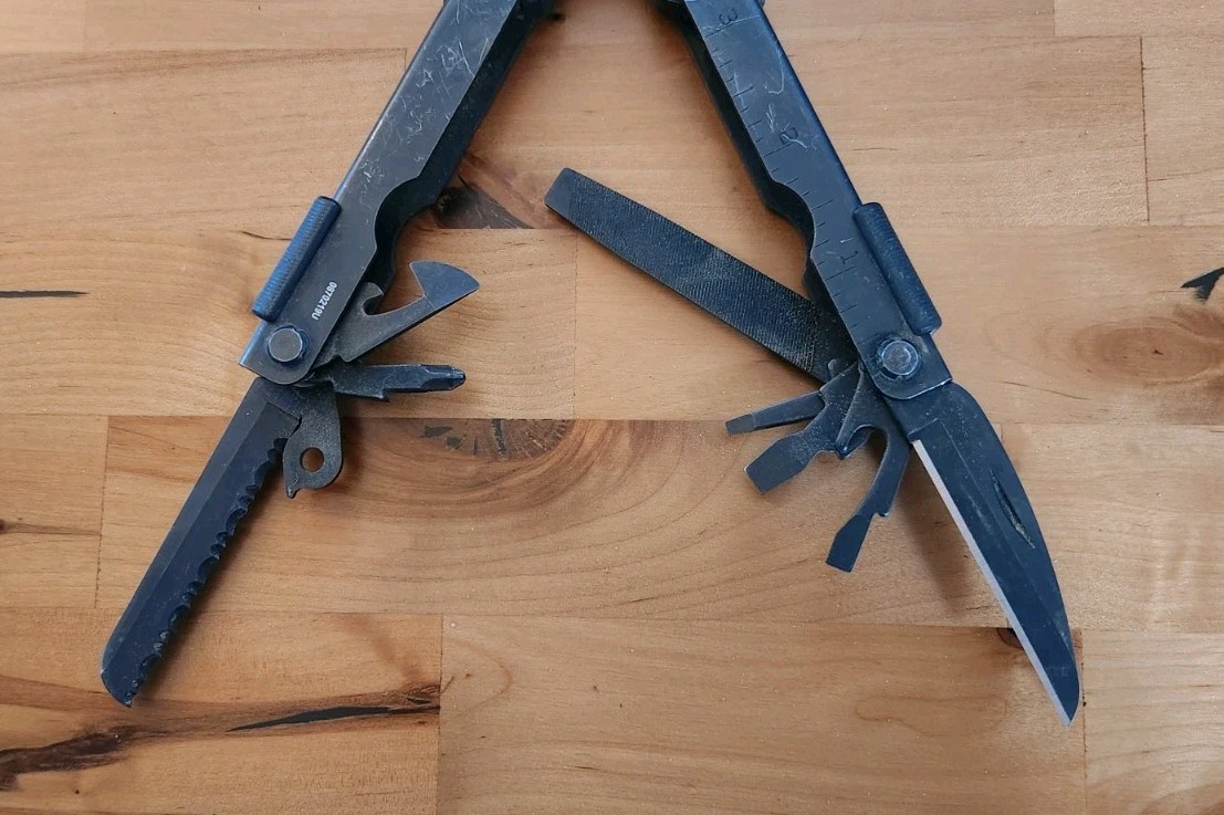 Gerber MP600 Multi-Tool Multi-Plier Black Oxide – Great Condition – C60