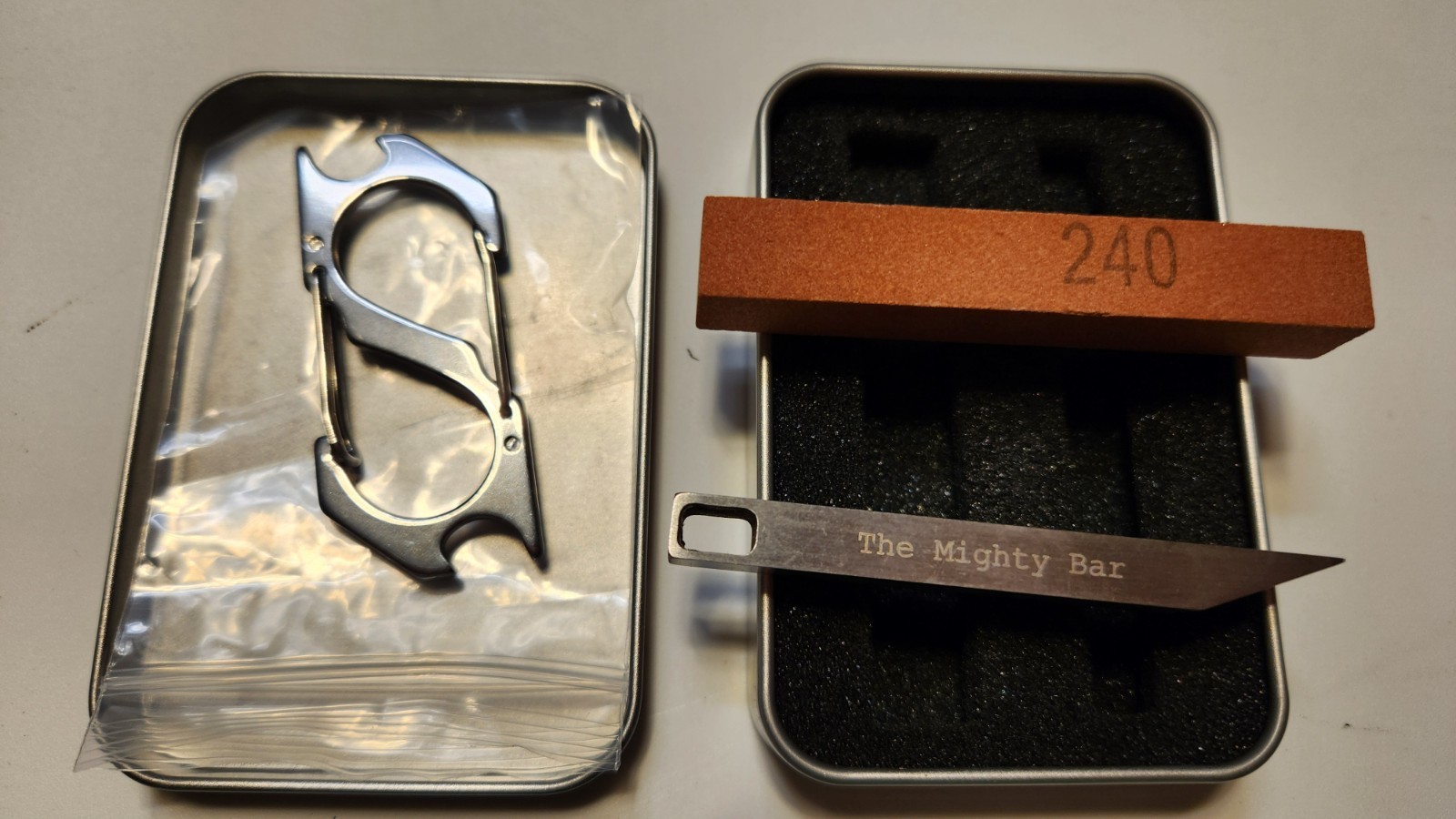 EDC set The Mighty Bar Prybar Keychain, Carabiner Clip, & Knife Sharpening Stone