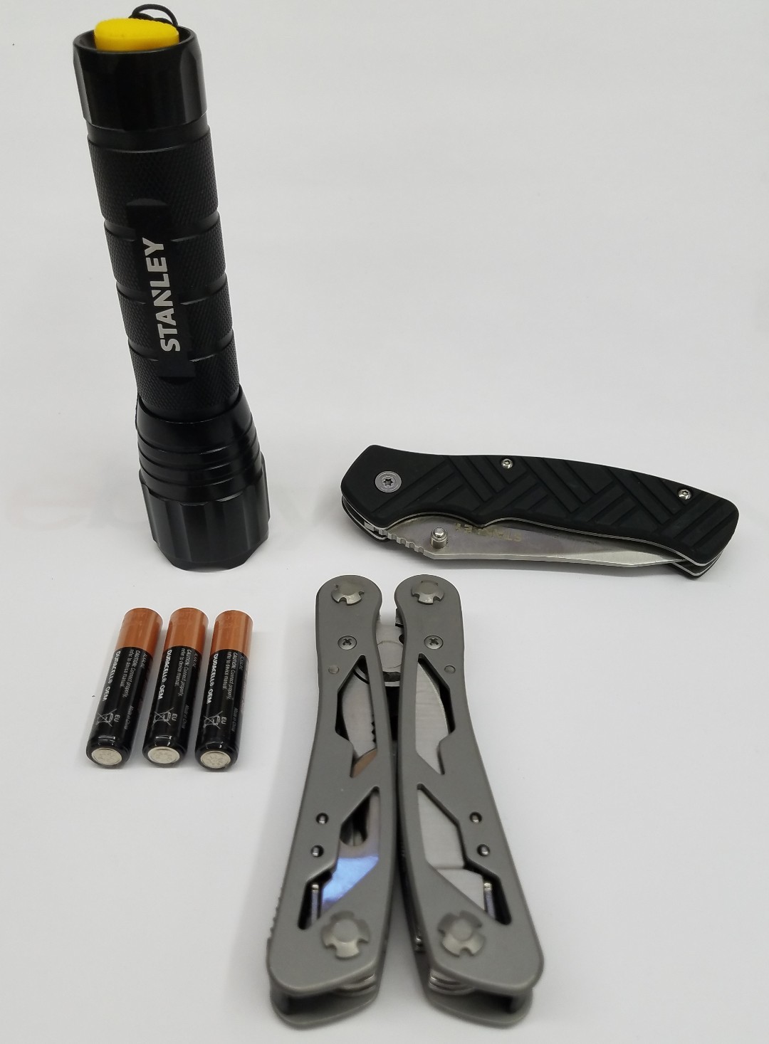 STANLEY KNIFE, MULTI TOOL (12 IN 1), 150 LUMENS FLASHLIGHT