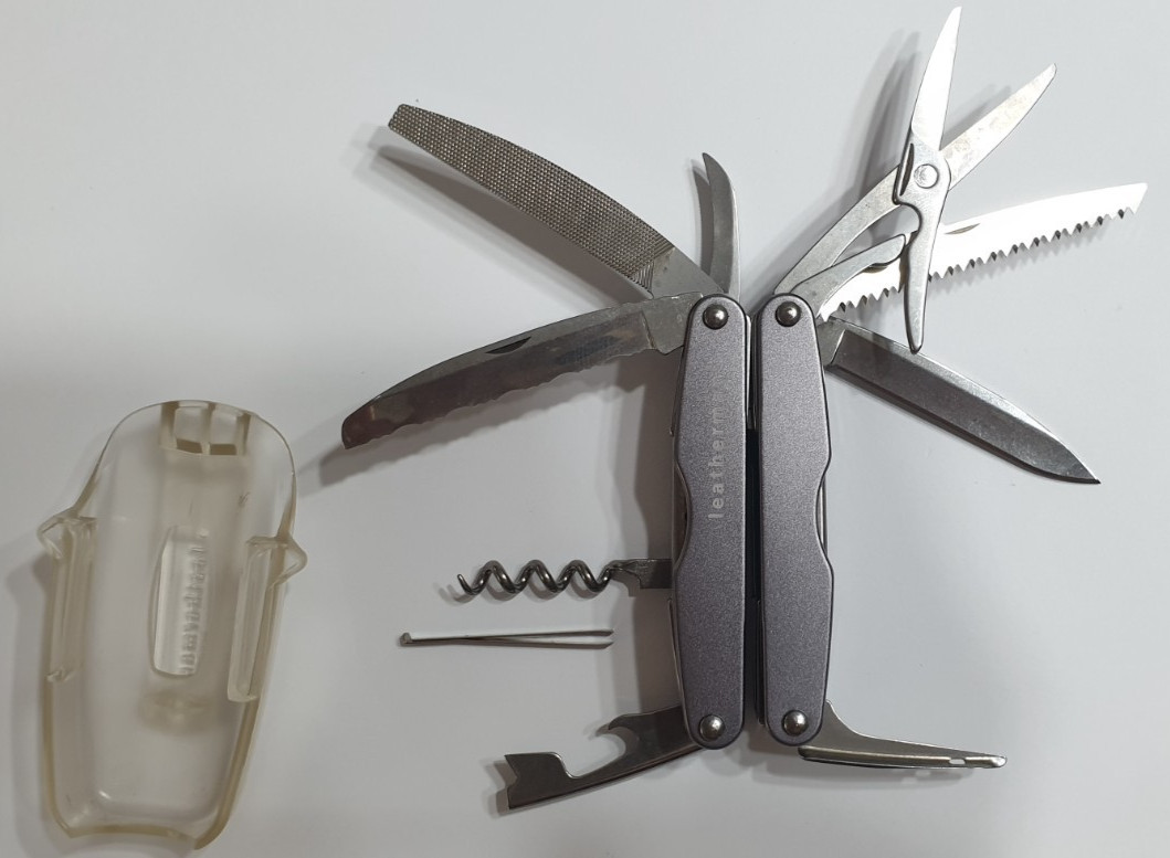 🔥🔥🔥 Leatherman Juice Pro Polycarbonate Case 23 Tools Ltd Ed Costco Mint Rare