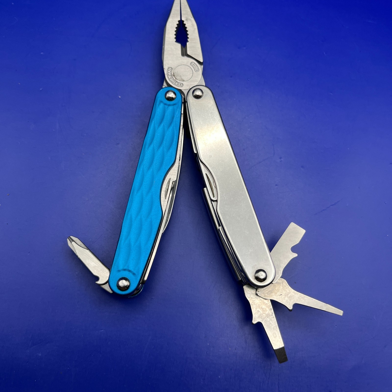 Leatherman Juice CS4 multi-tool USA