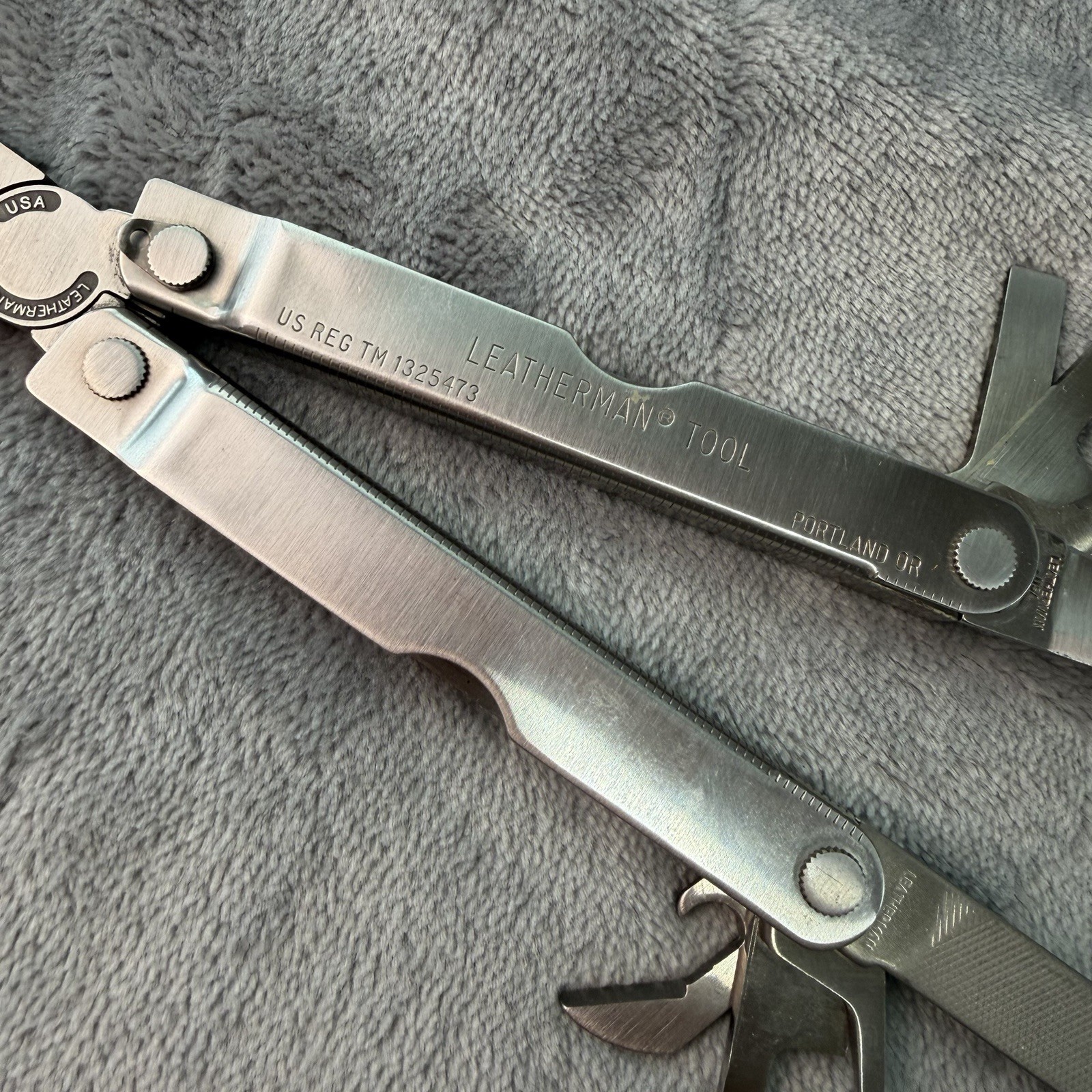 Vtg Original Leatherman Multi-Tool Portland Oregon 1325473 EXC No Sheath B444