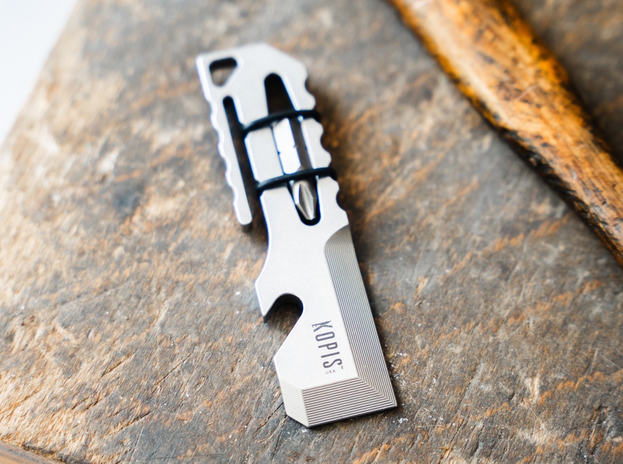 BOKER PLUS Grift Multitool Pry Bar Scraper Screwdriver Bottle Opener 09BP0020