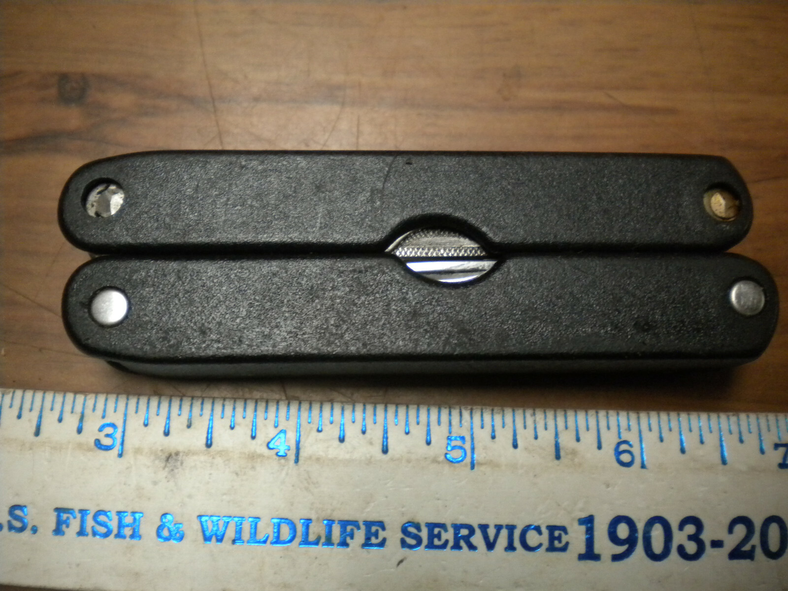 Mountain Quest 9 In 1 Multi Tool Camping Survival Pliers Wire Cutter Fish Scaler