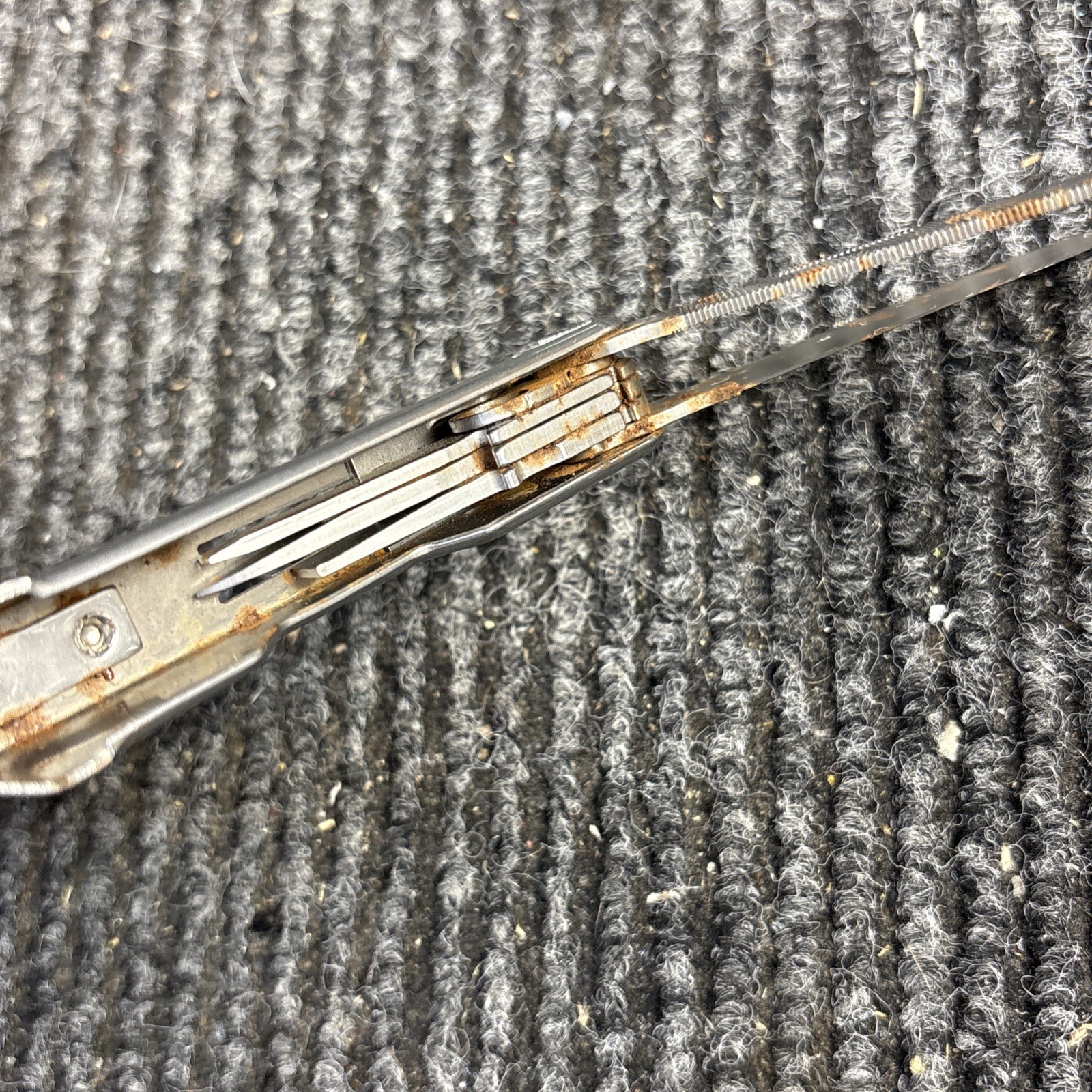 Leatherman REBAR Multi-Tool (082)