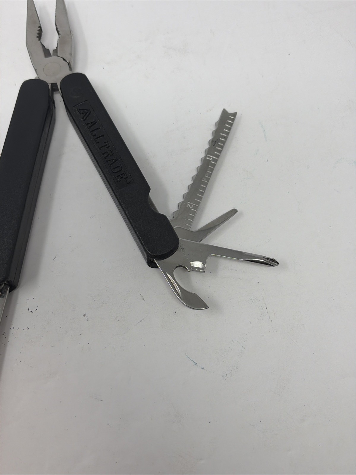 Alltrade Stainless Steel Multi-Tool 9 Tools With Belt Slide Case Black