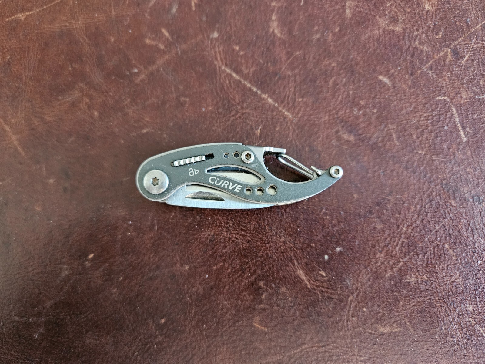 One Gerber Curve Mini Keychain Multi-Tool TSA