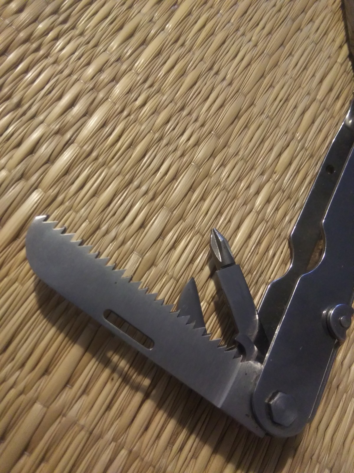 Vintage SOG Tool Original Multi-Tool POWERLOCK PATENT PENDING