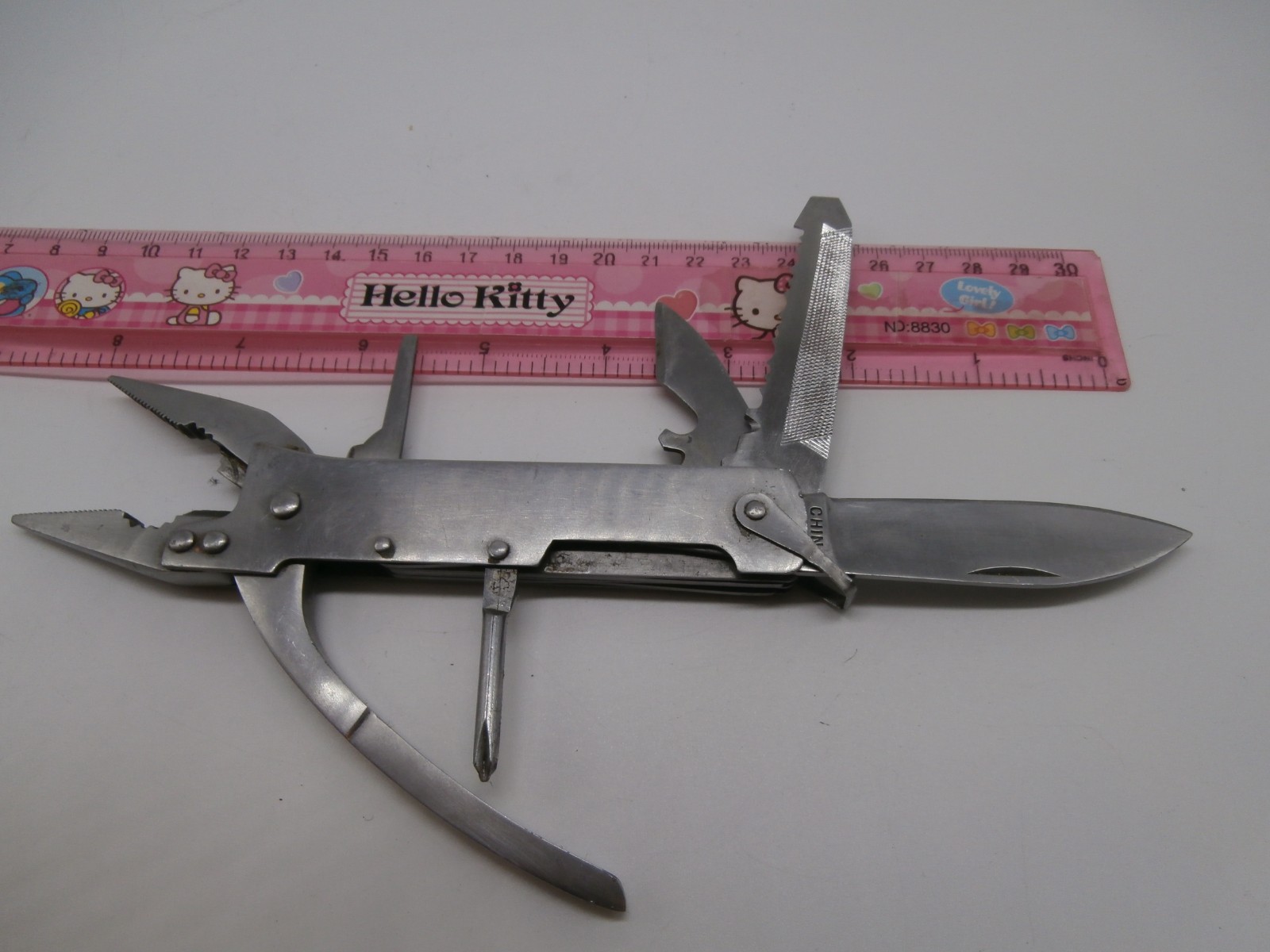 Multi-function Tool Plier Compact Pocket Wire Pliers Knife Saw, Stainless Steel