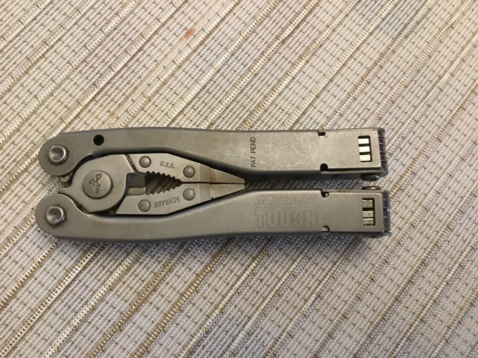 Schrade Tough Tool ST1 Multi-Tool USA Very Nice