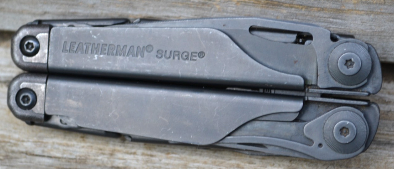 Leatherman Surge Black Oxide Stainless Multi-Tool Knife & Scissors With Sheath
