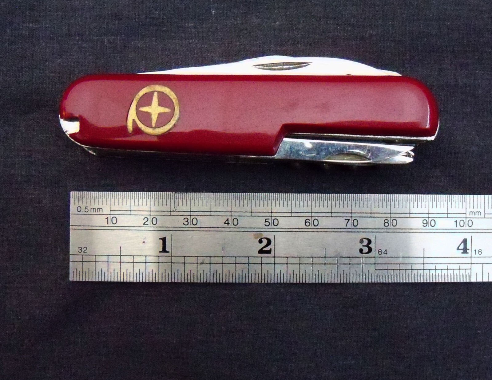 Multi-blade Pocket Knife