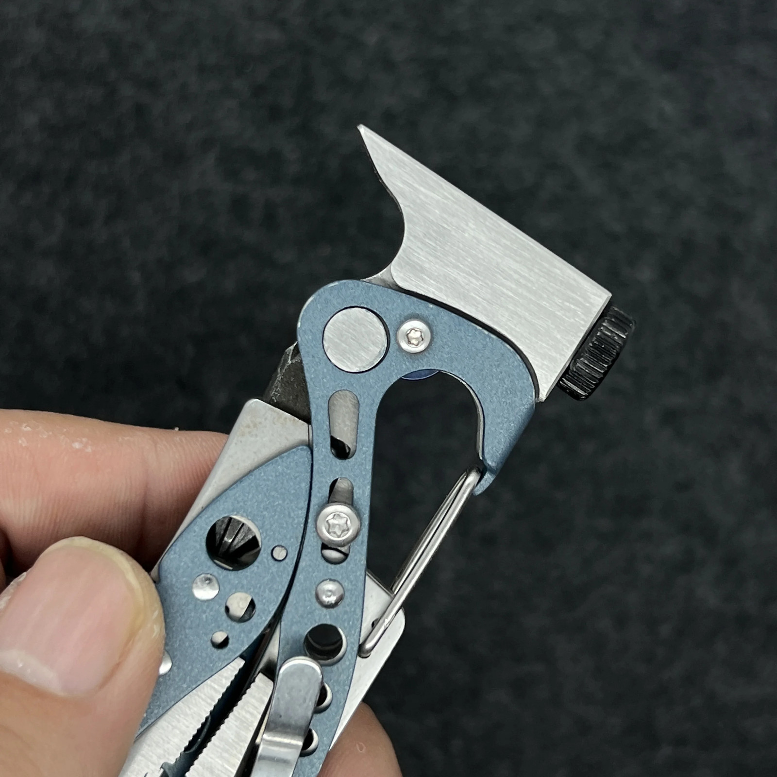 Carabiner Extension with Hammer Crowbar Bit Driver For Leatherman Skeletool MOD
