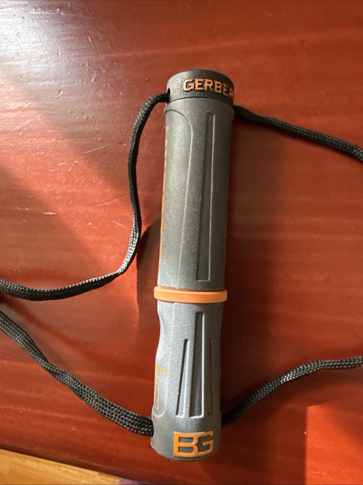 Gerber Bear Grylls Fire Starter Tool With Lanyard Printed Rescue Signals Case
