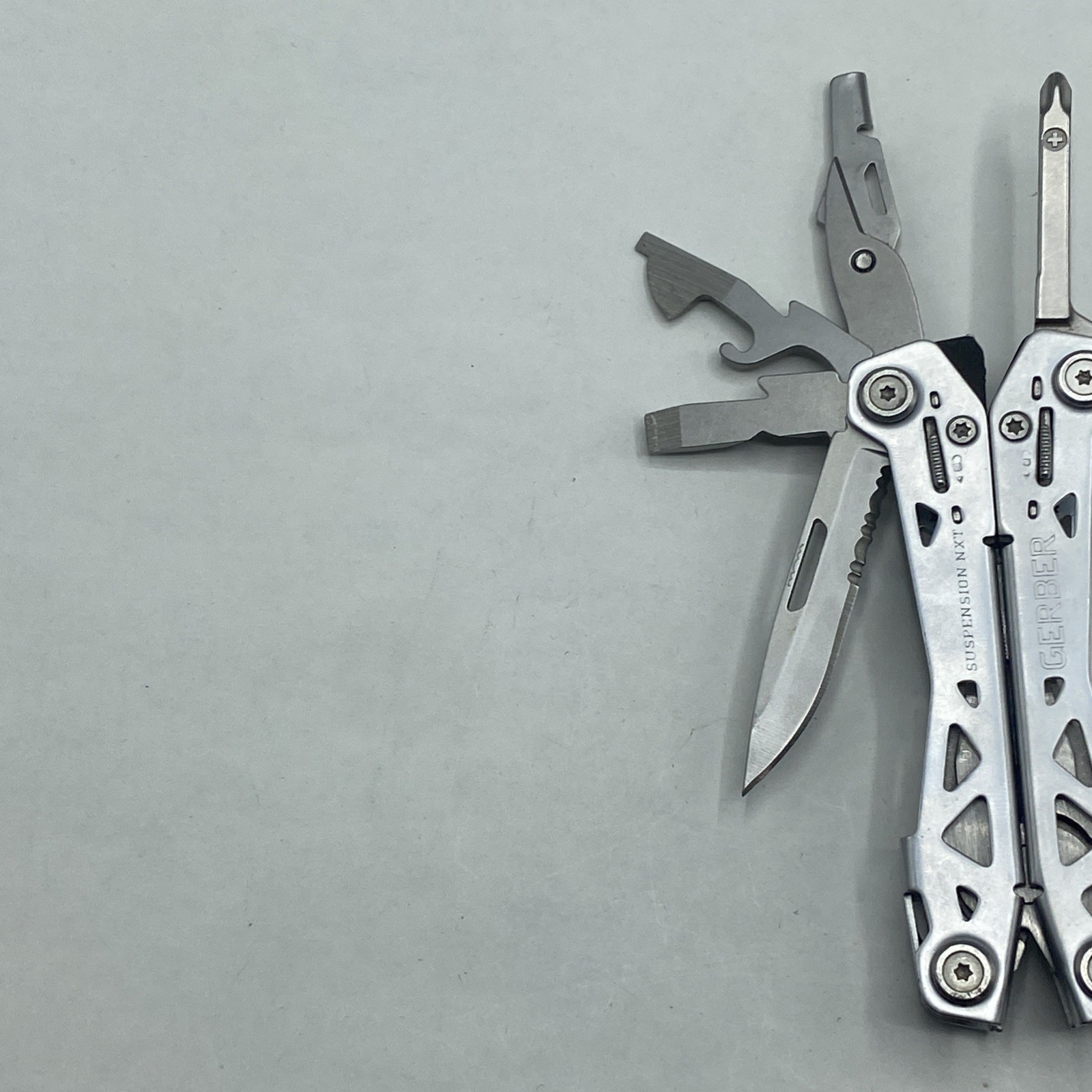 Gerber Suspension NXT & Paraframe I Knife Logo Combo – Silver