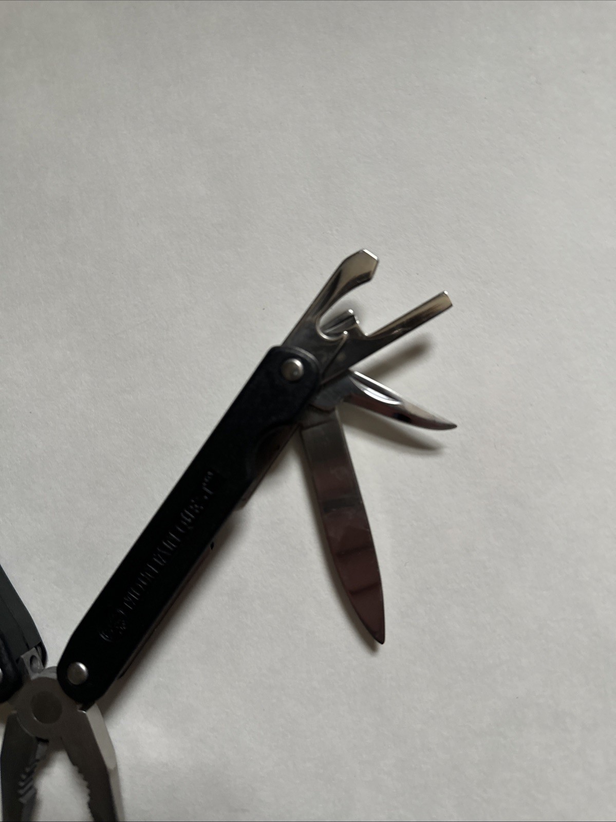 Gilette Mach 3 Mountain Quest Multi-tool with Case Vintage Unused