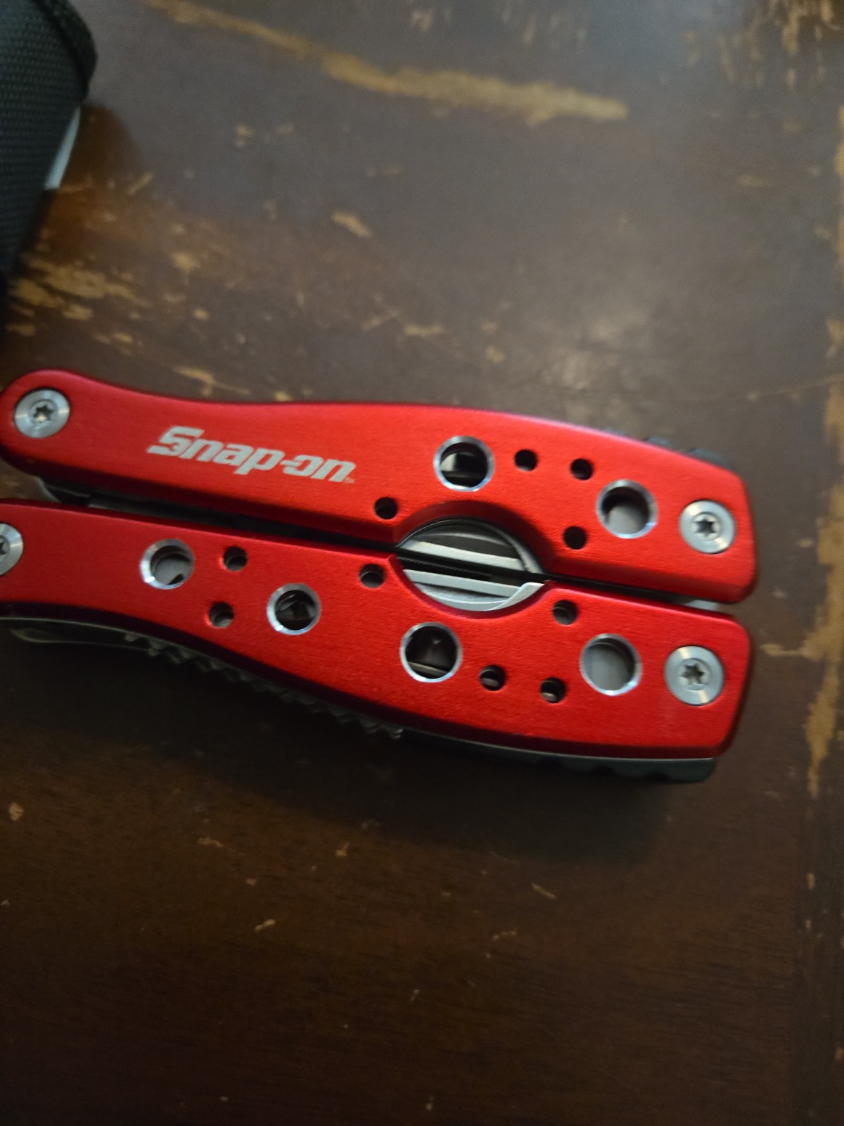Snap On Tools Multi Tool Folding Pocket Knife W/ Pliers Compact Tool