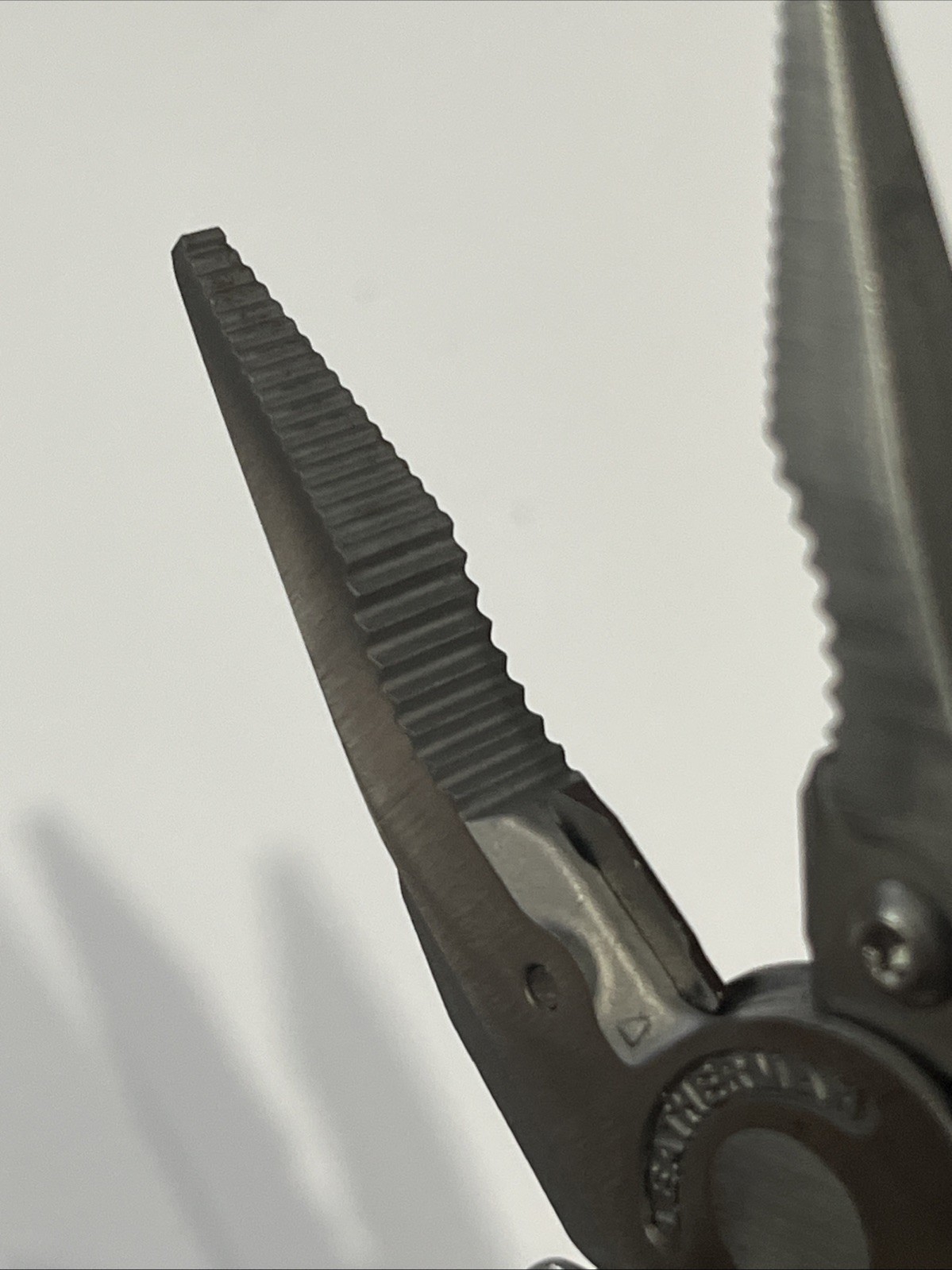 🔥 Awesome Leatherman Surge Multi-Tool Heavy duty Clean