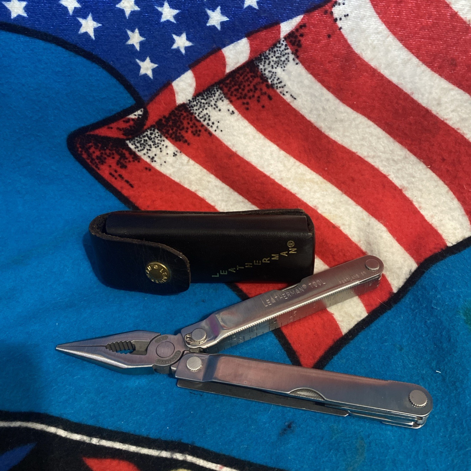 VTG Original Leatherman Multi-Tool Portland OR USA + Leather Sheath 1990’s CLEAN