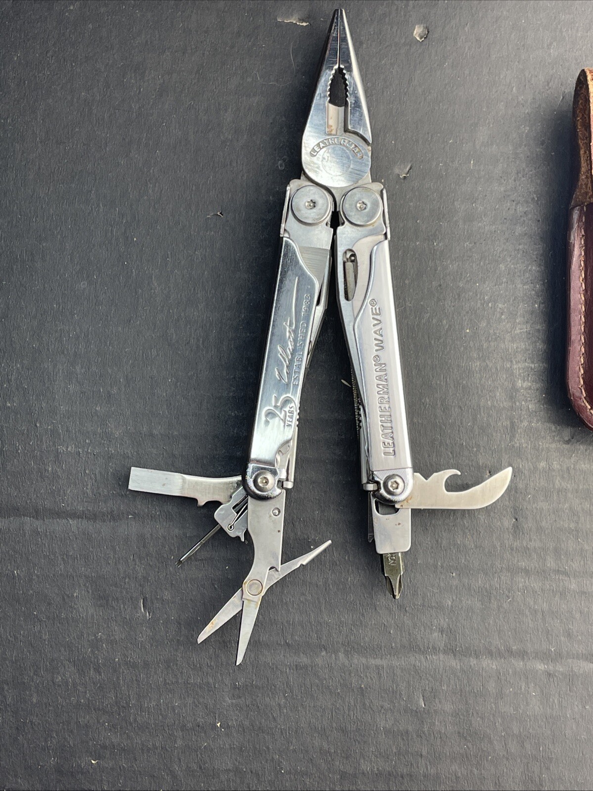 25th Anniversary Leatherman Wave 2008 Limited Edition multitool w/Heritage sheat