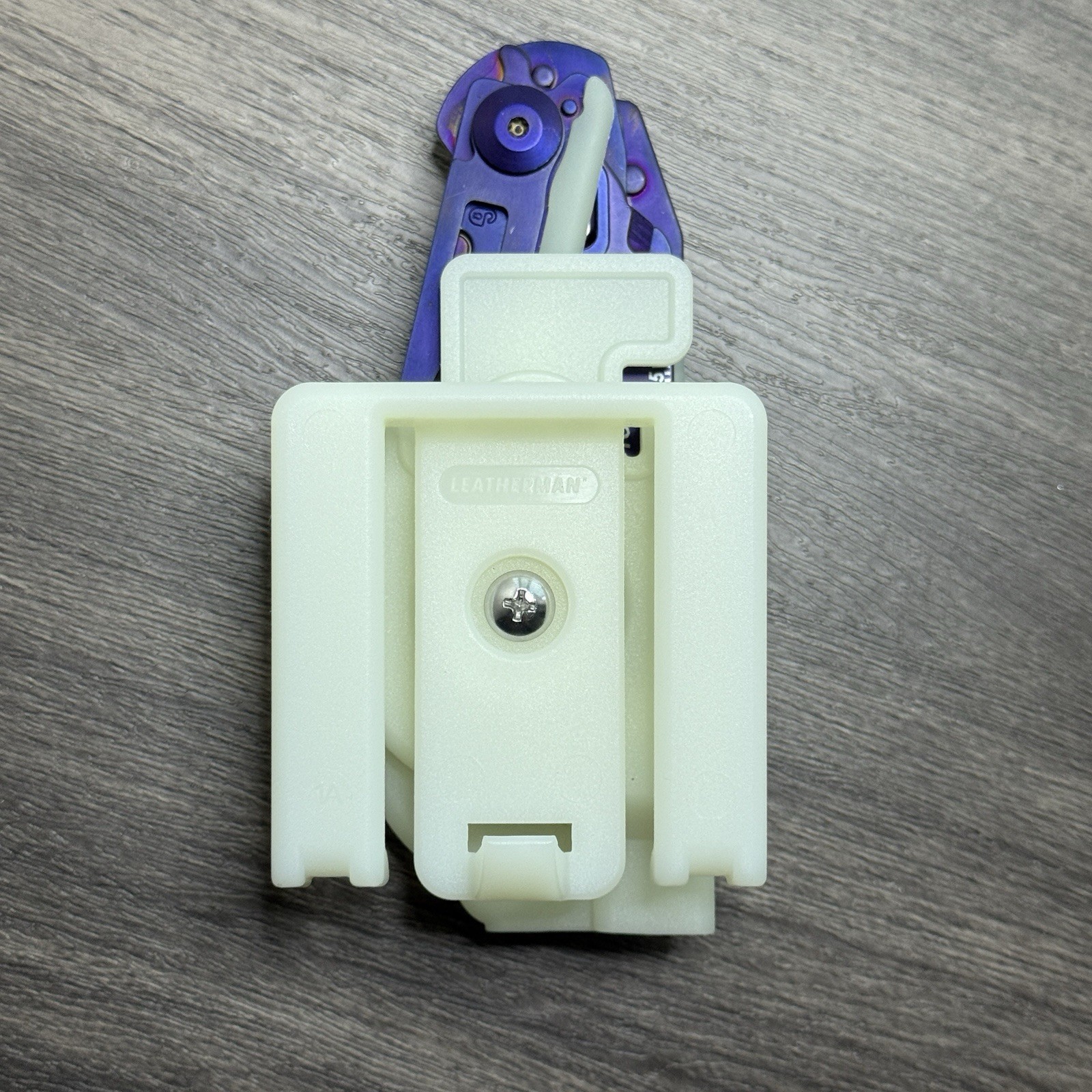 Leatherman Raptor Glow Limited Edition Raptor Purple Raptor Purple Glow 300/500