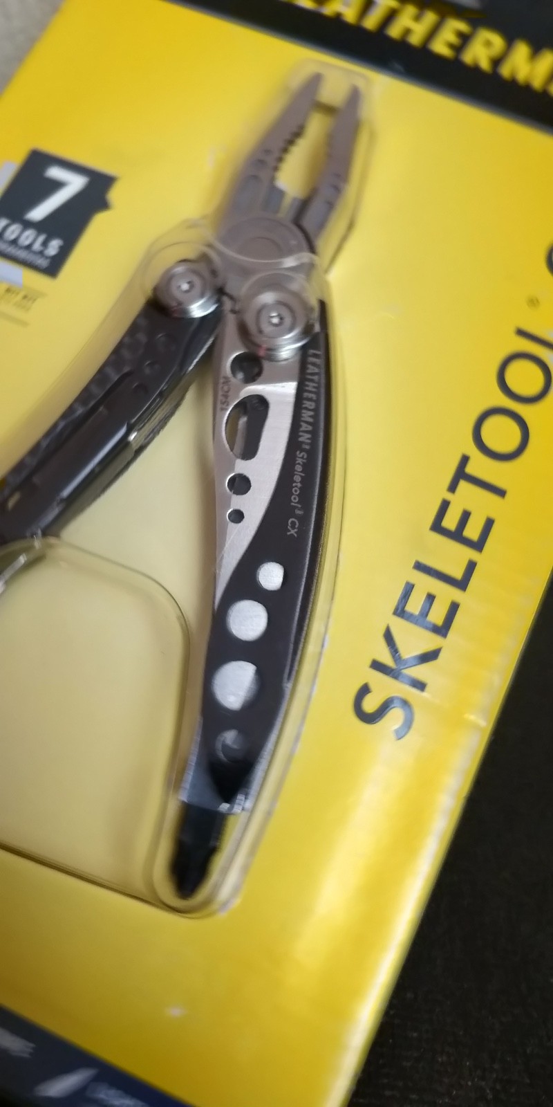 Leatherman Skeletool CX 7-in-1 Multi-Tool,Carbon Fiber Handle,Rare,Discontinued