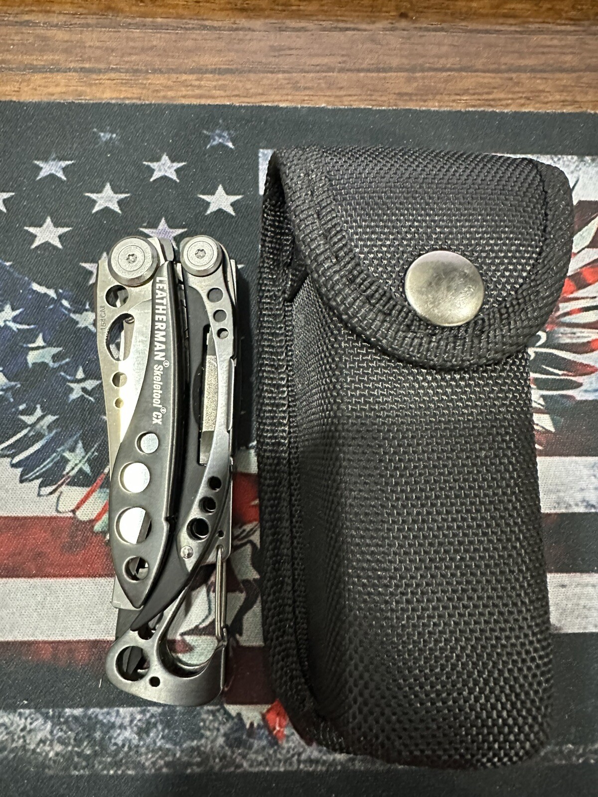 2023 Leatherman Skeletool CX MultiTool 154CM w/New Hard Nylon Sheath