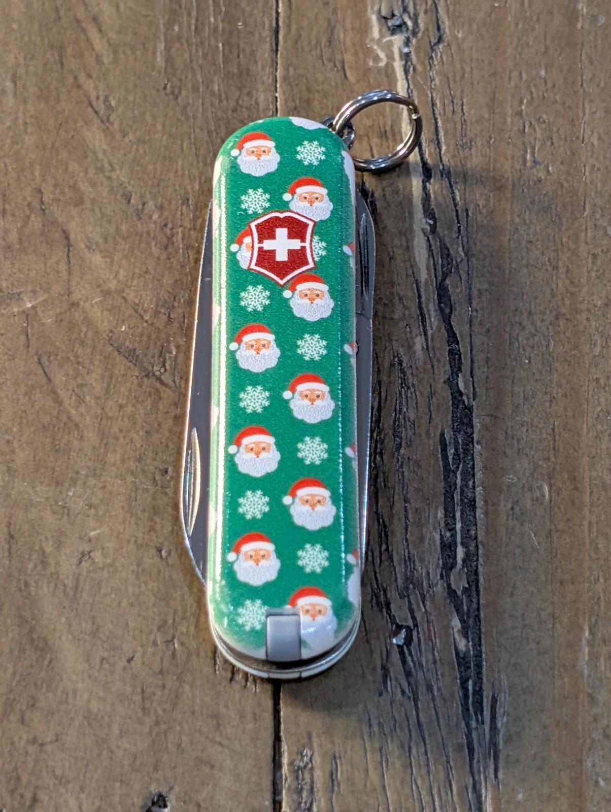 Victorinox – Merry Christmas SMNW – Classic SD Swiss Army Multi-Tool – BS-54