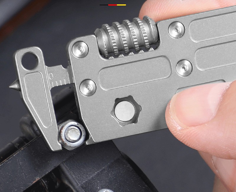 EDC Titanium Alloy Multi Tools Adjustable Wrench Pocket Outdoor Camping Keychain