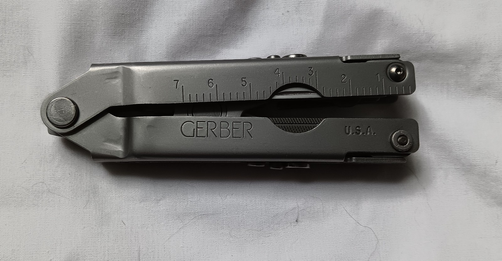 Vintage Gerber Legendary Blades Multi Plier Pocket Tool in Nylon Sheath USA