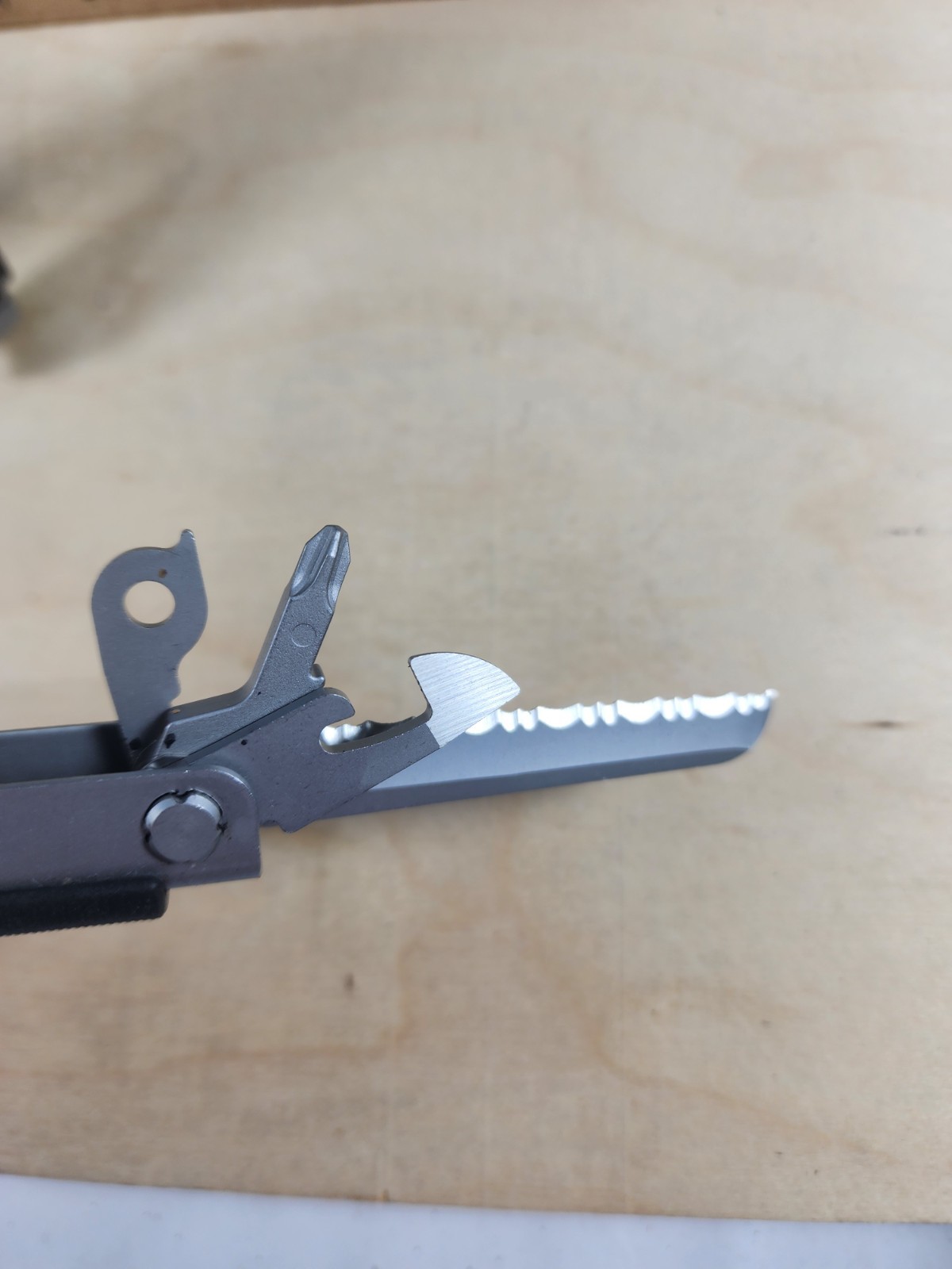 Gerber MP 600 Multi-Plier 600 Stainless/Black BASIC (no carbide) x1(ONE) per