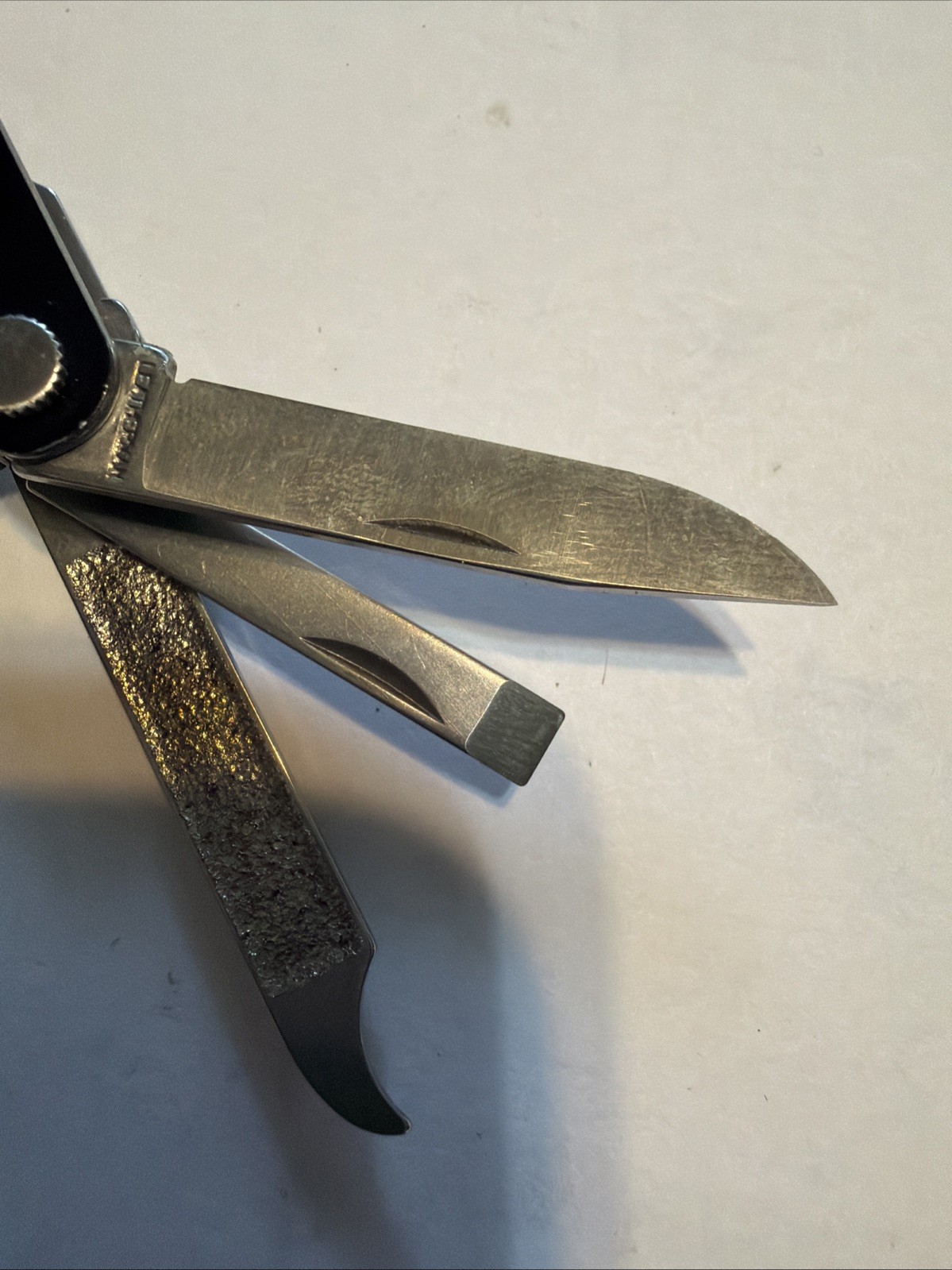 Leatherman Micra Multi-Tool Stainless Steel Blade Knife, Scissors, Key Ring