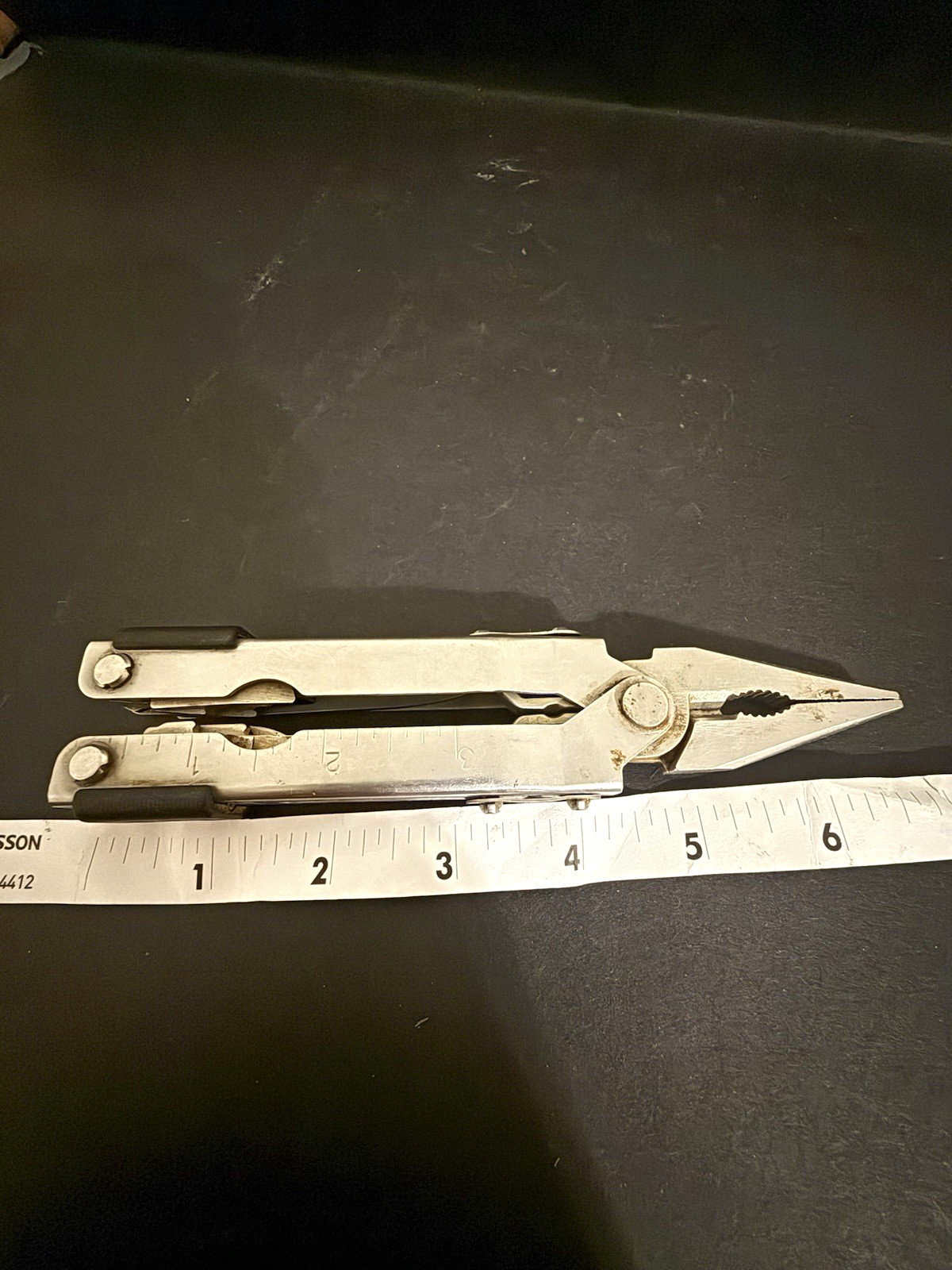 Gerber Multi-Tool Pliers & 2″ Straight Edge Knife, Stainless Steel