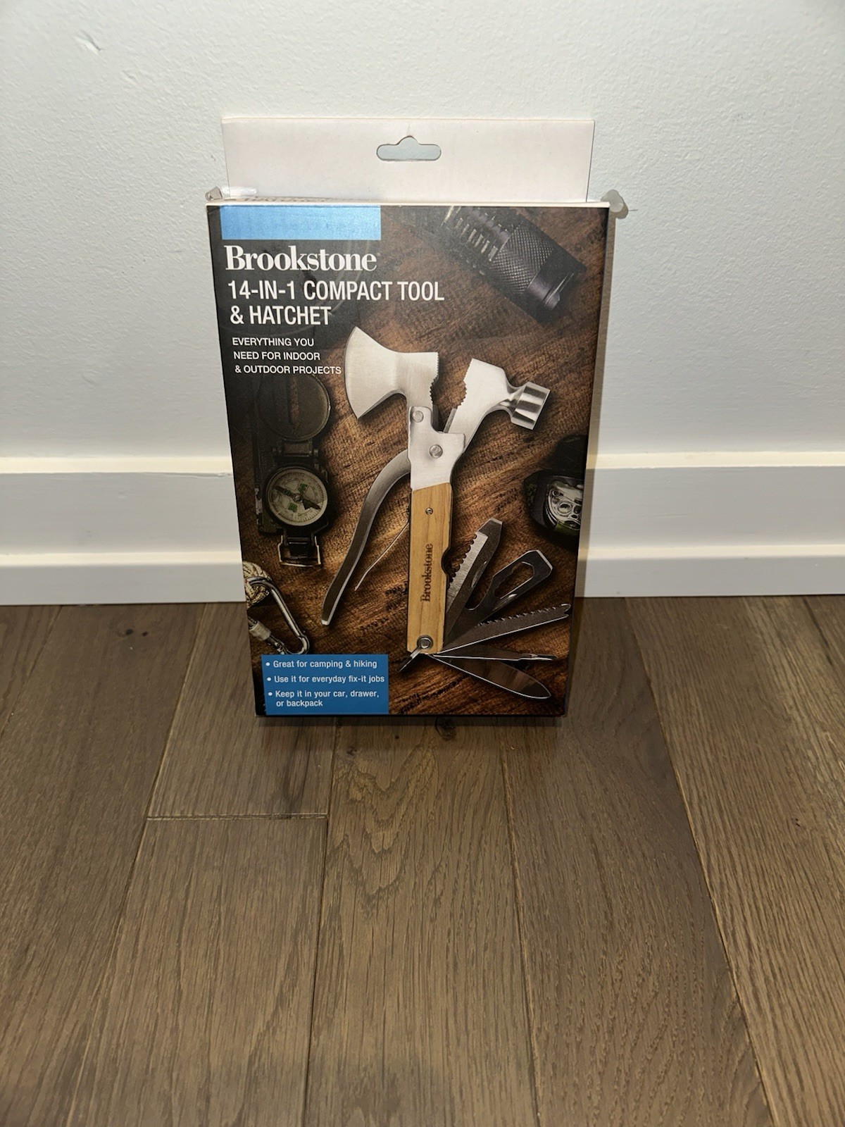 Brookstone 14 In 1 Compact Tool & Hatchet – New