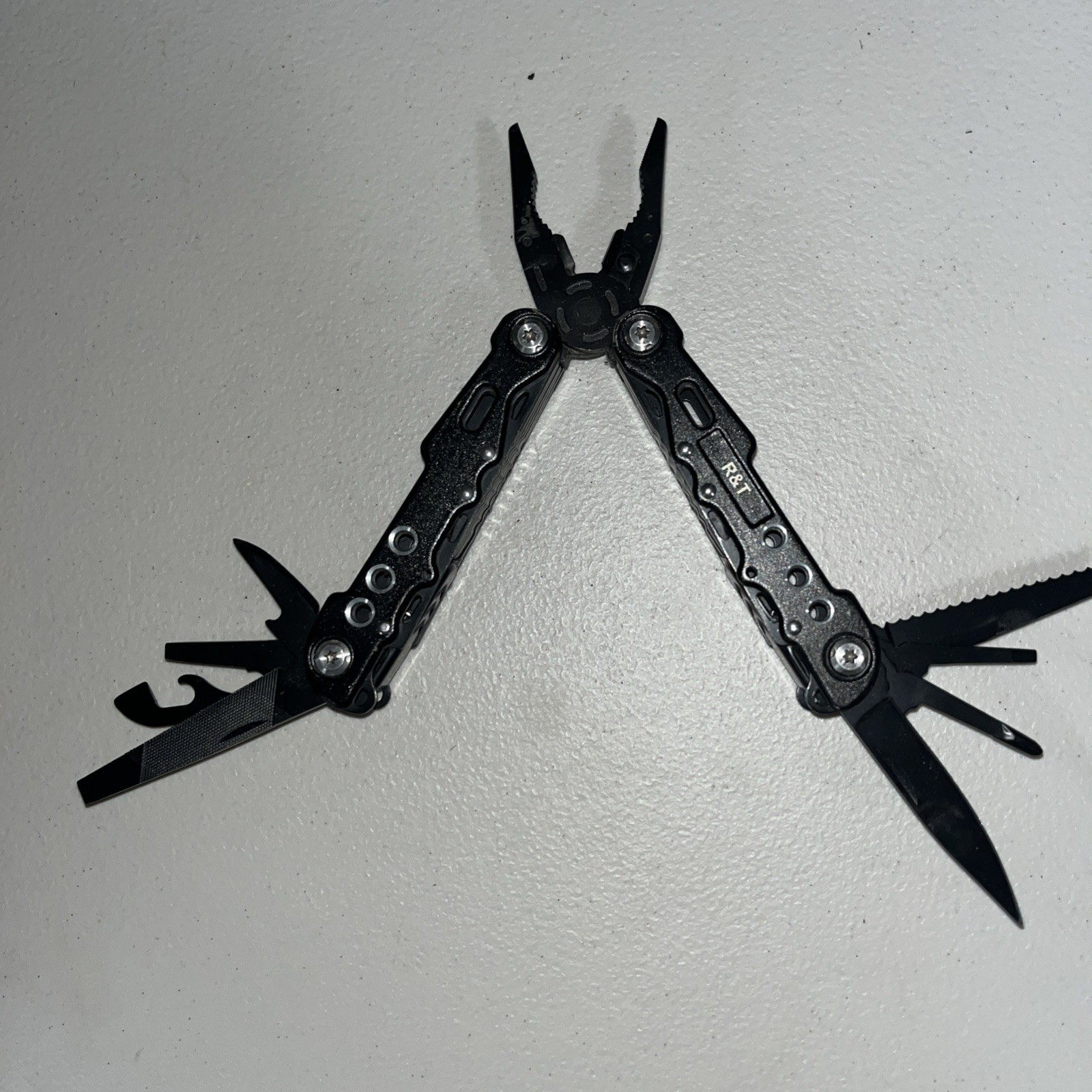 R&T Multi-Tool (🚀fast shiping🚀)
