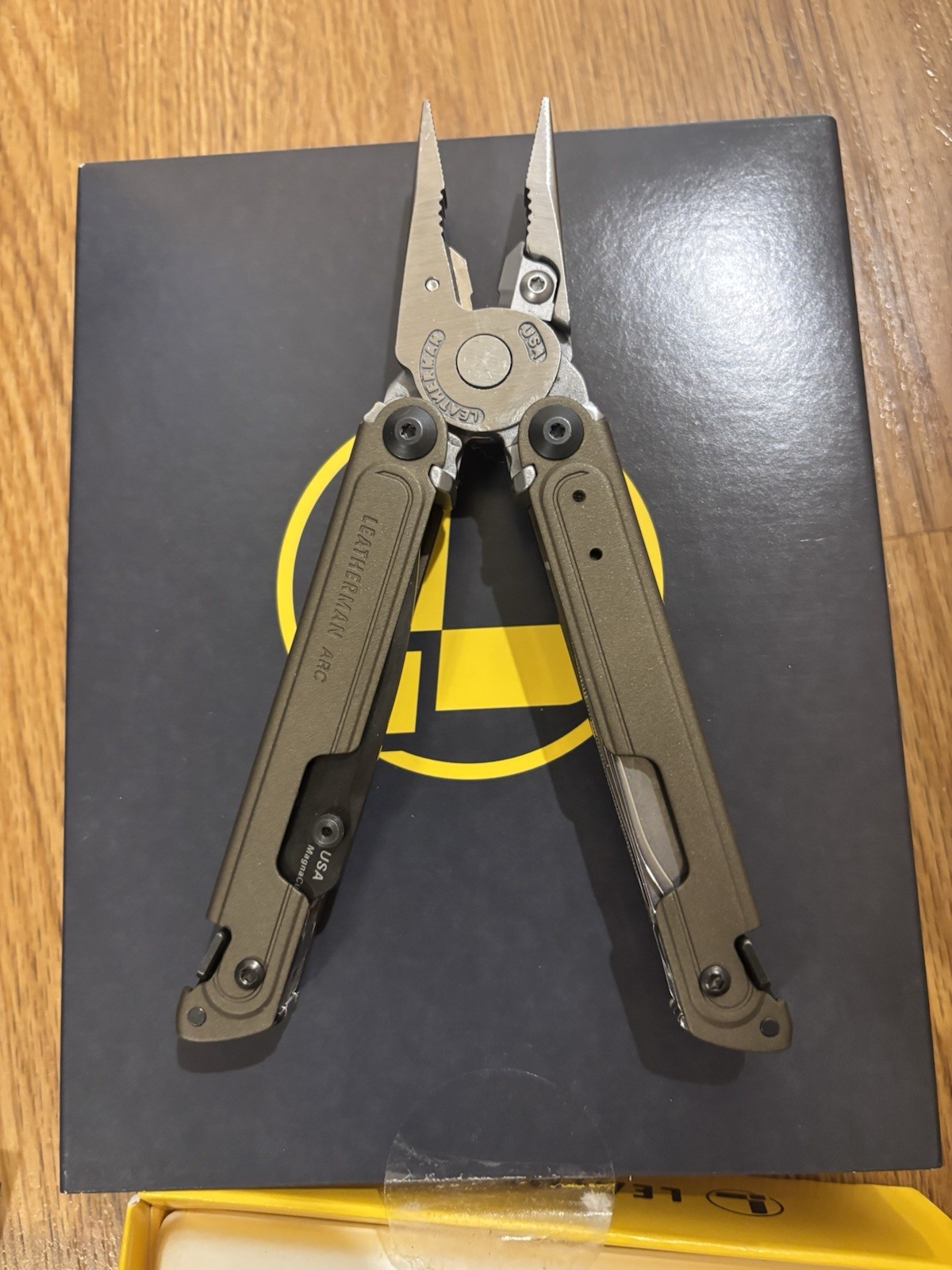 Leatherman Arc Talos With Sheath