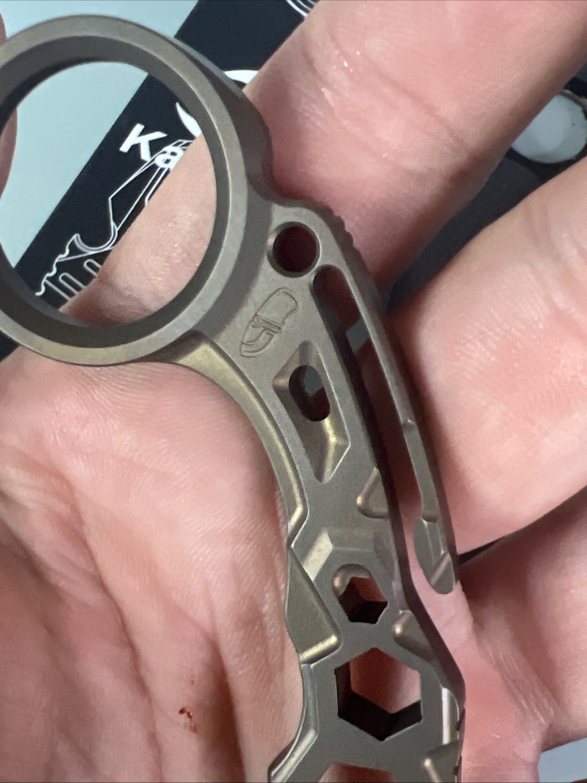 KANSEPT PryMate Golden Titanium Pry Bar Multitool G008A6