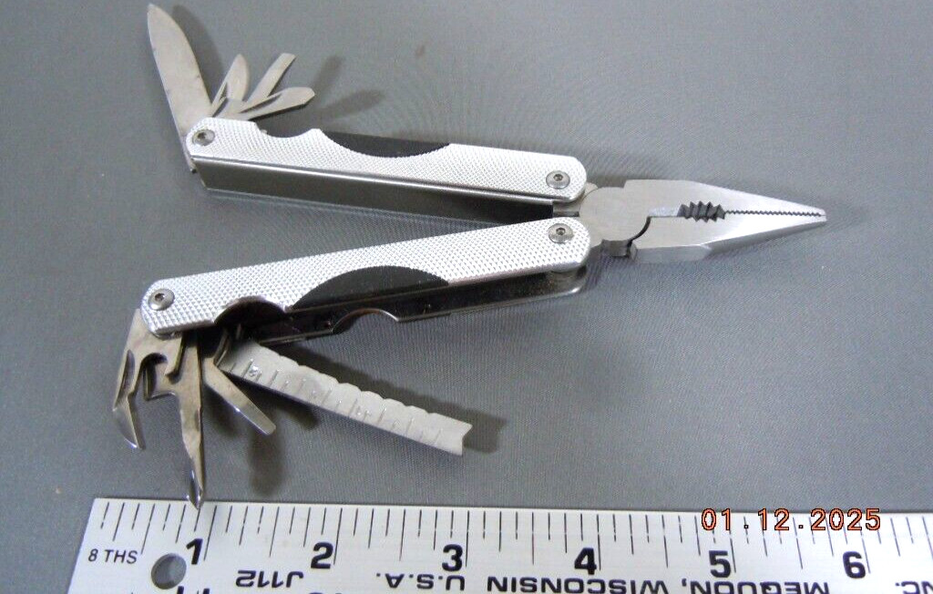 Eddie Bauer Multi Function Pocket Knife Tool- 12 Functions